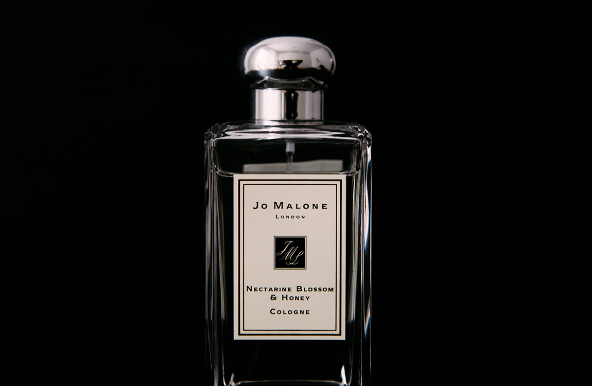 Elevating Your Brand Image with Fragrance