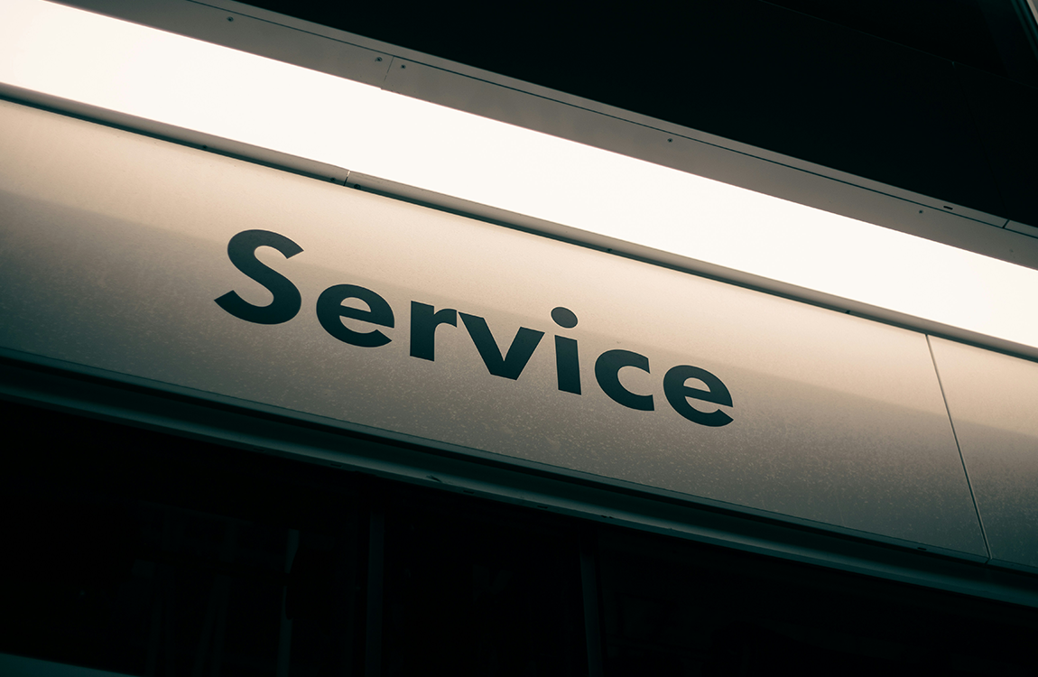 Branding Strategies for Service-Based Businesses: Stand Out and Bring in Loyal Customers